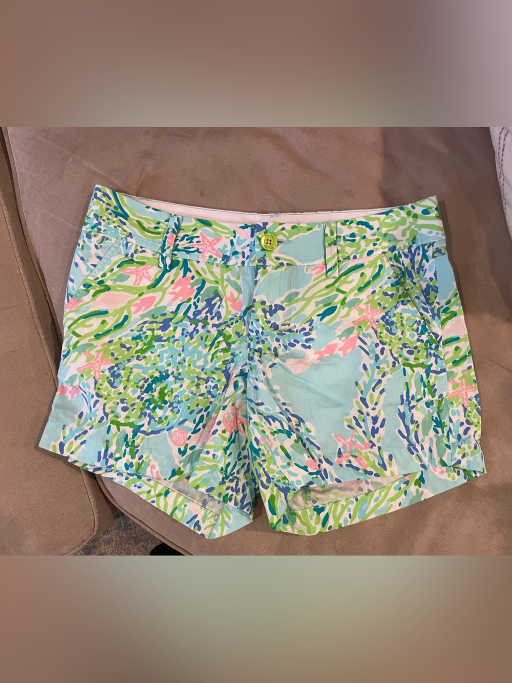 Lilly Pulitzer Callahan Pastel Floral Pattern Cotton Shorts EUC